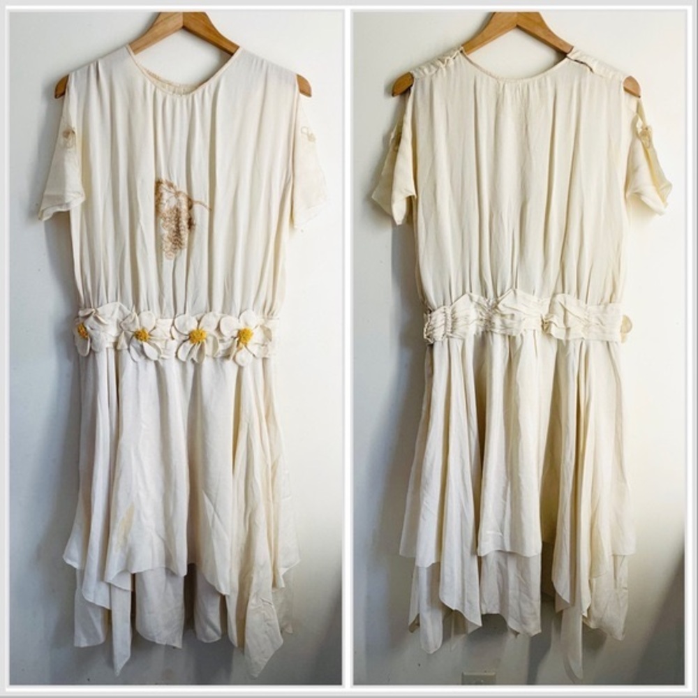 Vintage Antique 1920s Flapper Dress Handmade Flower Detail - Picture 1 of 16